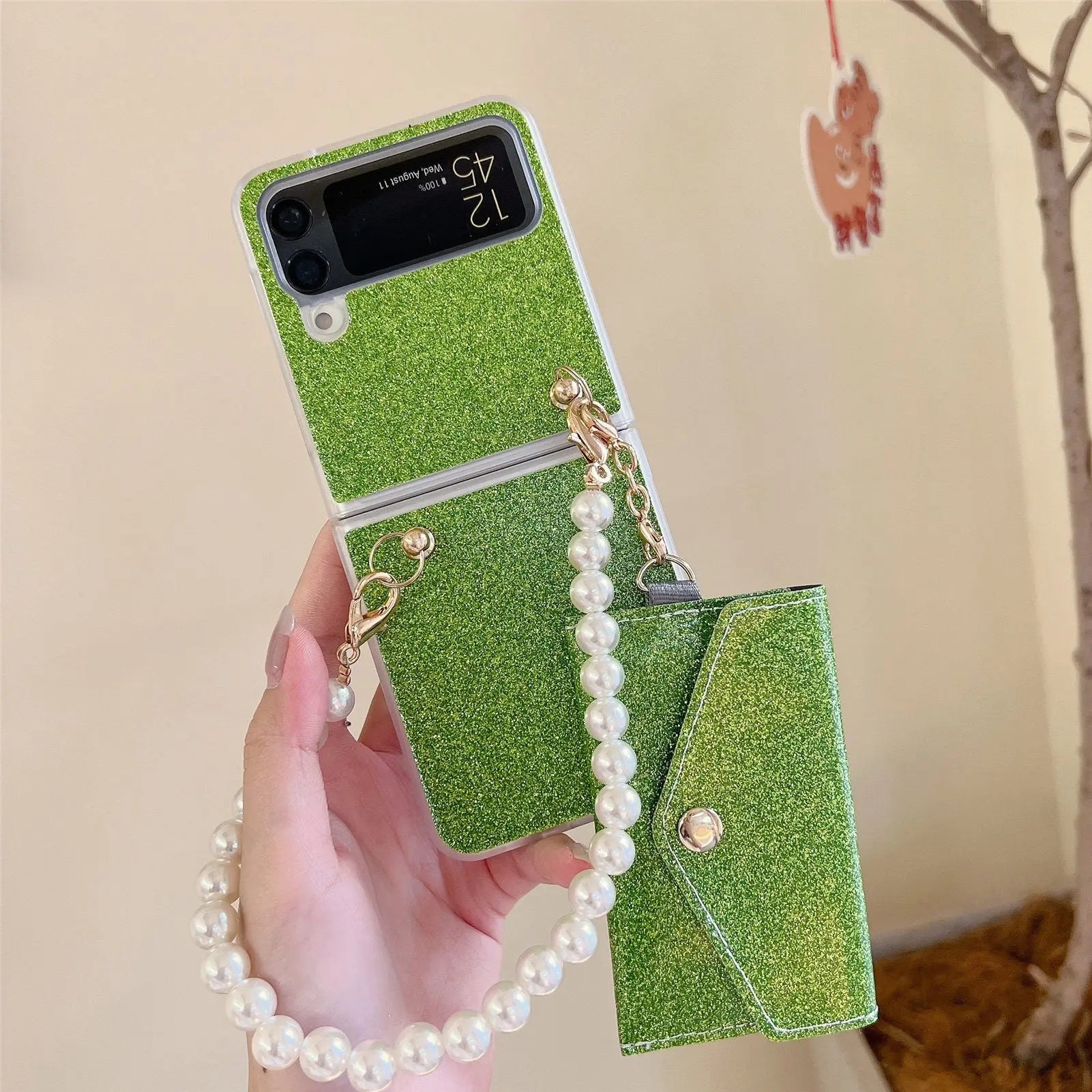 Pinnacle Pearl Chain Purse Case For Samsung Galaxy Z Flip 4 - Pinnacle Luxuries