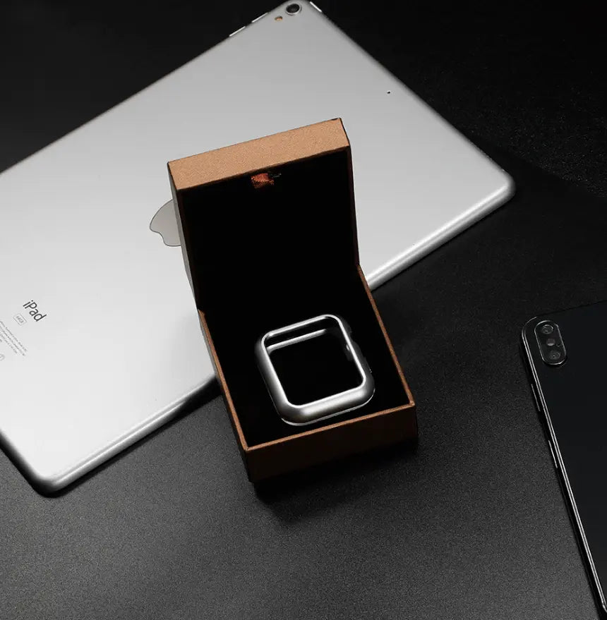 Apple Watch Series 5 Ultimate Stainless Steel Case Tempered Glass Screen Protector - Pinnacle Luxuries